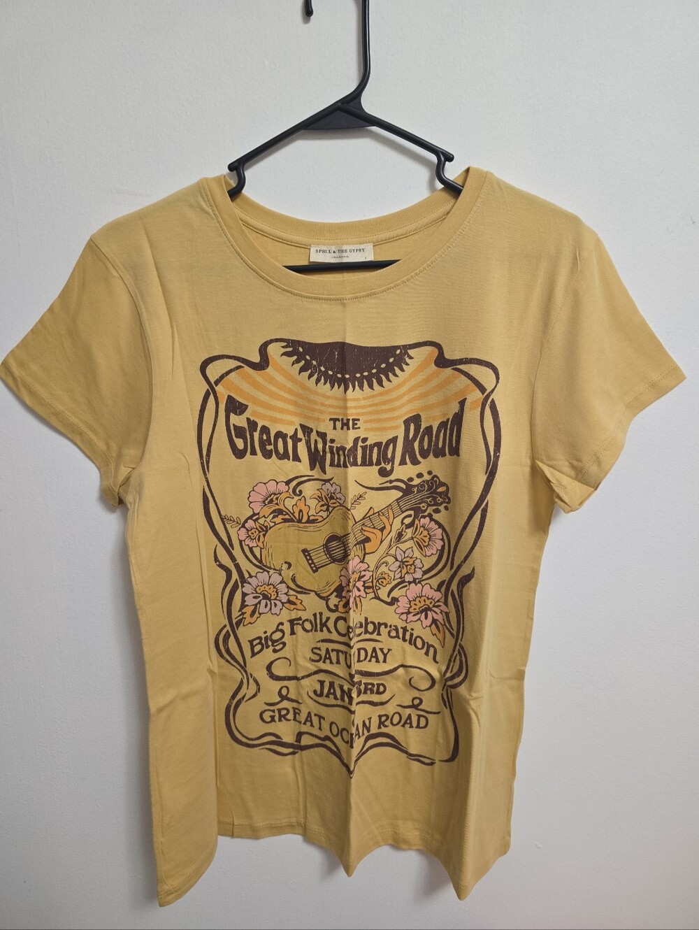 Spell Ad The Gypsy Collective Great Winding Road Tee Size L Like New